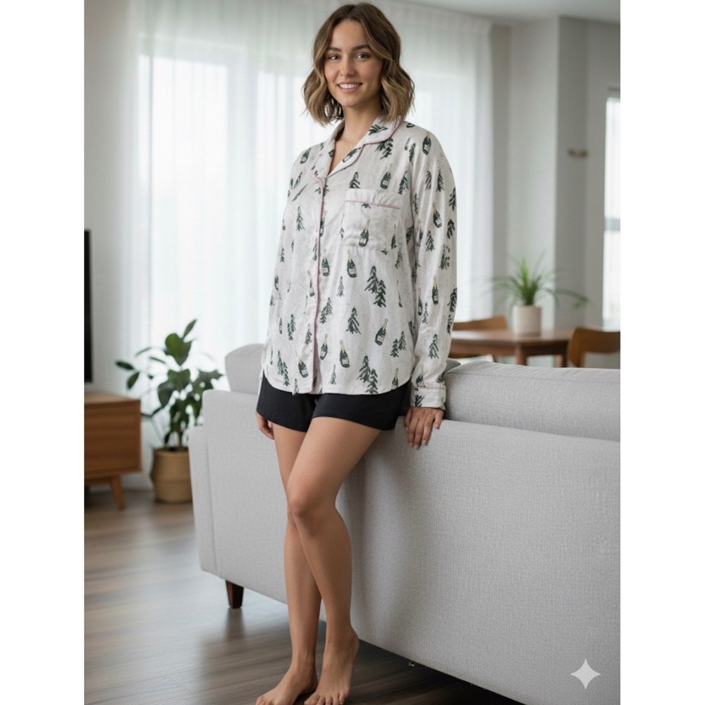 The Royal Standard Champagne Christmas‎ Tree Sleep Shirt Nightgown Small White
